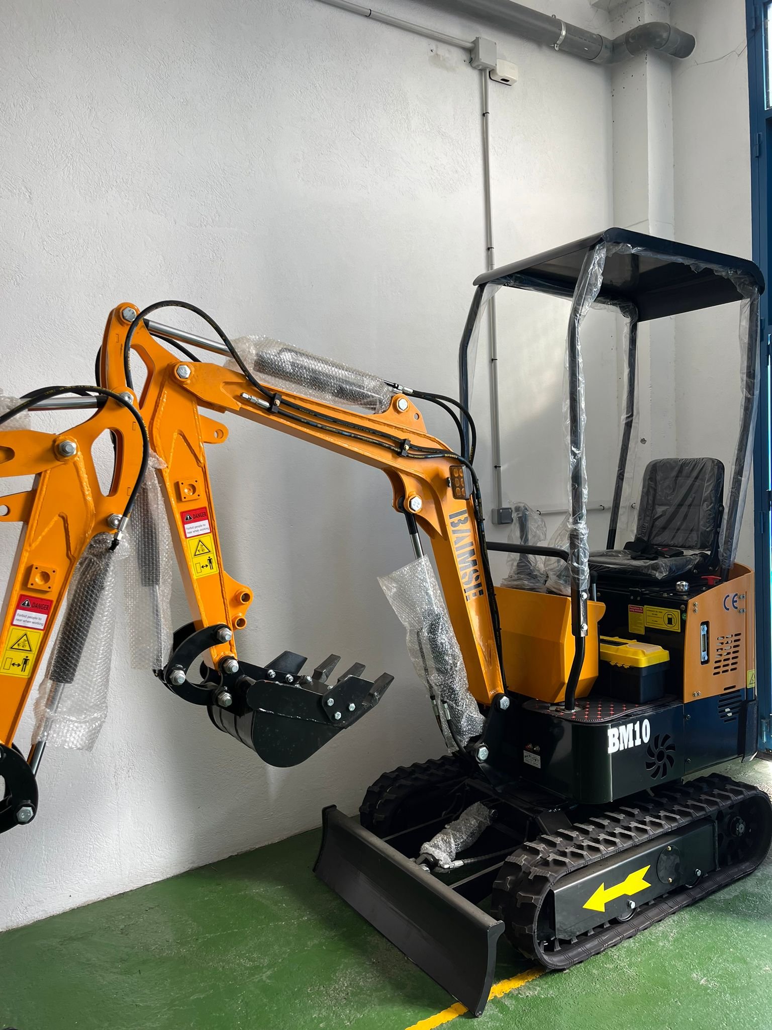 Mini Pelle Rotative JPC BAIMSE BM10 1 Tonne, Moteur Monocylindre – Image 4
