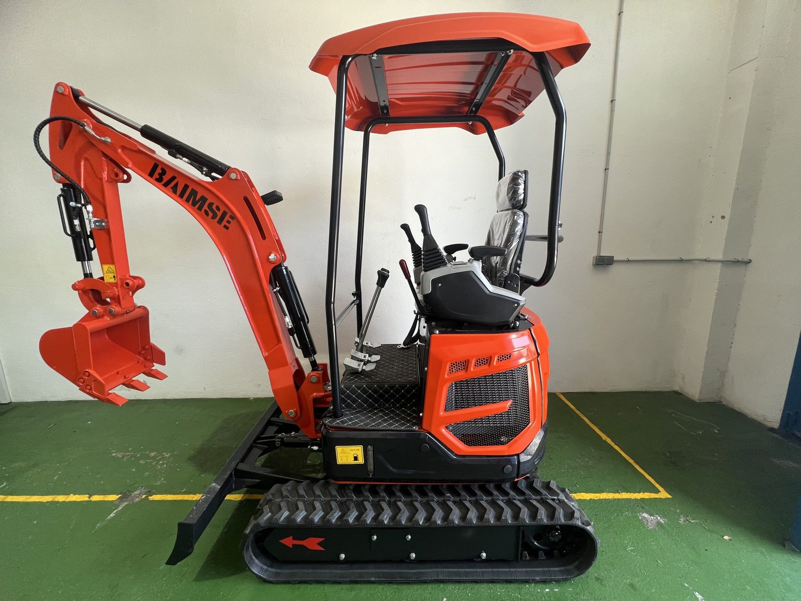 Mini Pelle Rotative BAIMSE 1800 kg, Moteur Kubota 3 Cylindres – Image 4