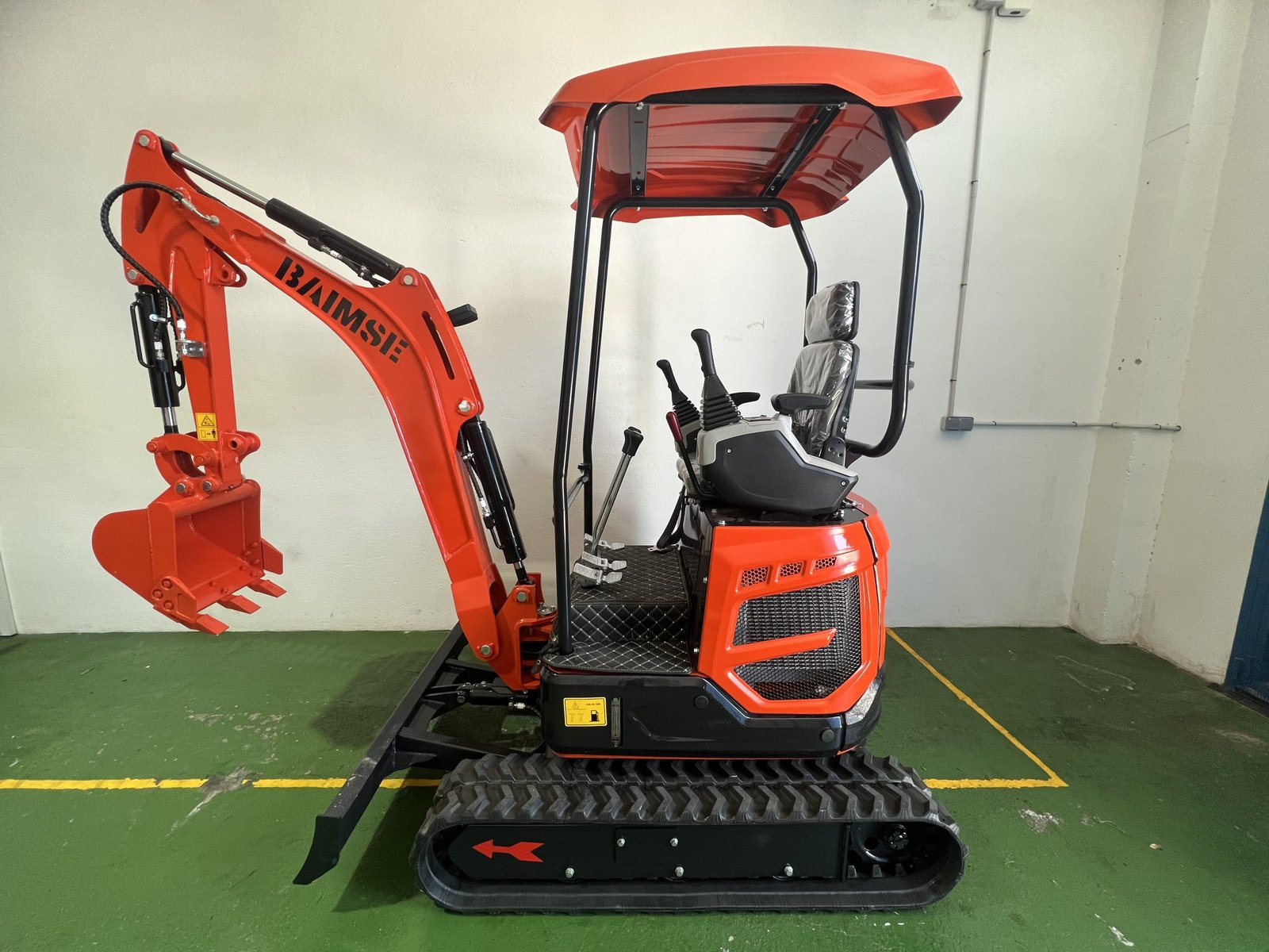 Mini Pelle Rotative BAIMSE 1800 kg, Moteur Kubota 3 Cylindres – Image 5