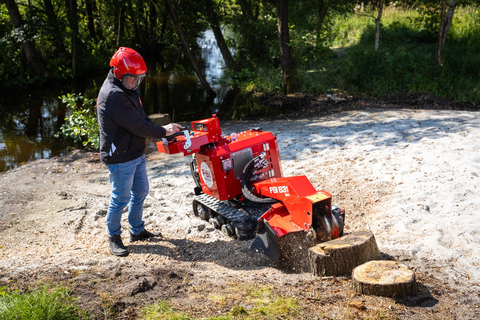 Rogneuses FSI B31-980 - Machine professionnelle pour rognage de souche, 38 CV - Tracteur compatible