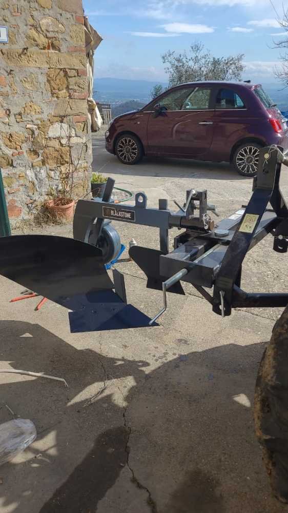 Charrue tracteur BlackStone B-BPS 35 – Image 2